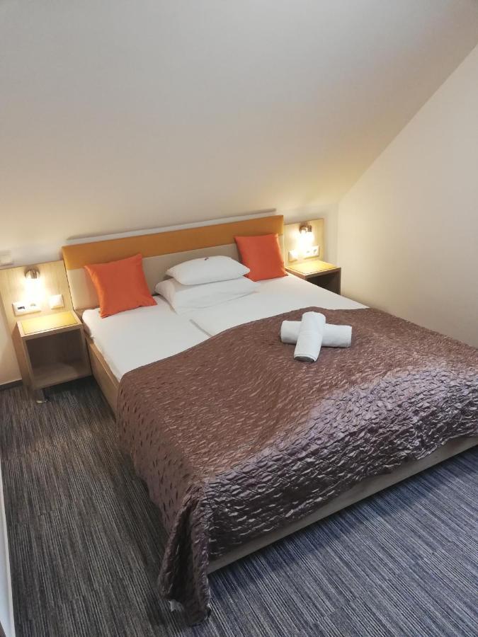Hotel Dolce Vita Balatonkenese Eksteriør billede