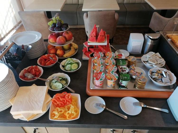 Hotel Dolce Vita Balatonkenese Eksteriør billede