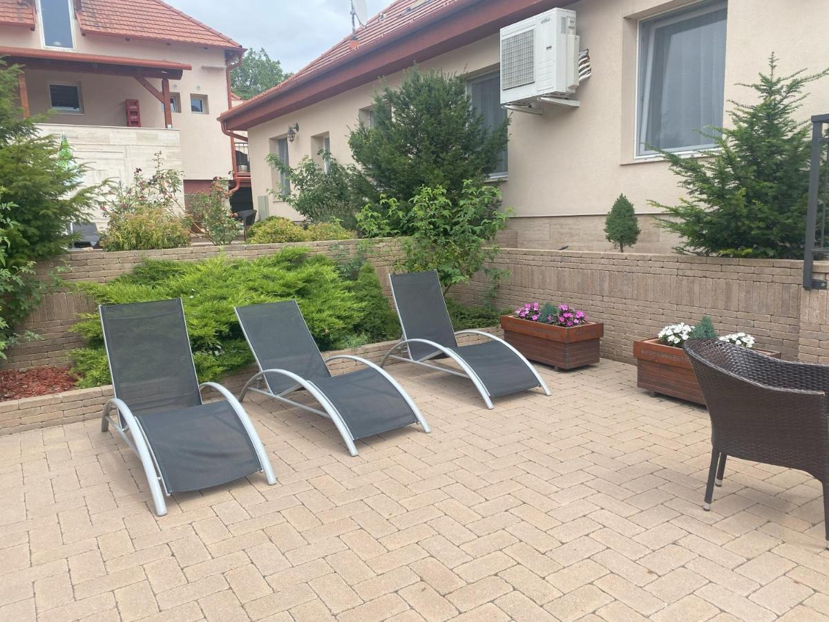 Hotel Dolce Vita Balatonkenese Eksteriør billede